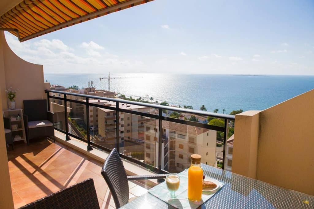 Precioso Apartamento Frente Al Mar ซานตาโปลา ภายนอก รูปภาพ