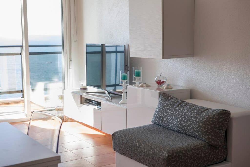 Precioso Apartamento Frente Al Mar ซานตาโปลา ภายนอก รูปภาพ