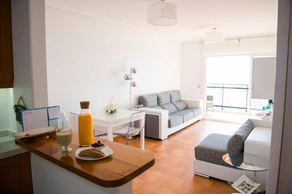 Precioso Apartamento Frente Al Mar ซานตาโปลา ภายนอก รูปภาพ